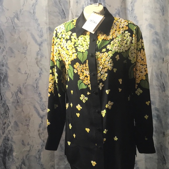 Bob Mackie Tops - NWT Bob Mackie wearable art 100% silk with sequins button down blouse floral
